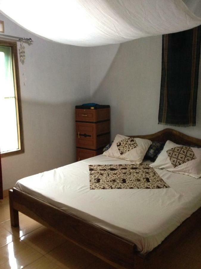 Vh Surf Camp Apartamento Pacitan Exterior foto